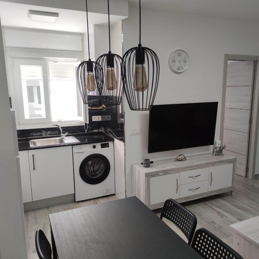 Sol Y Luna Conil Apartment *